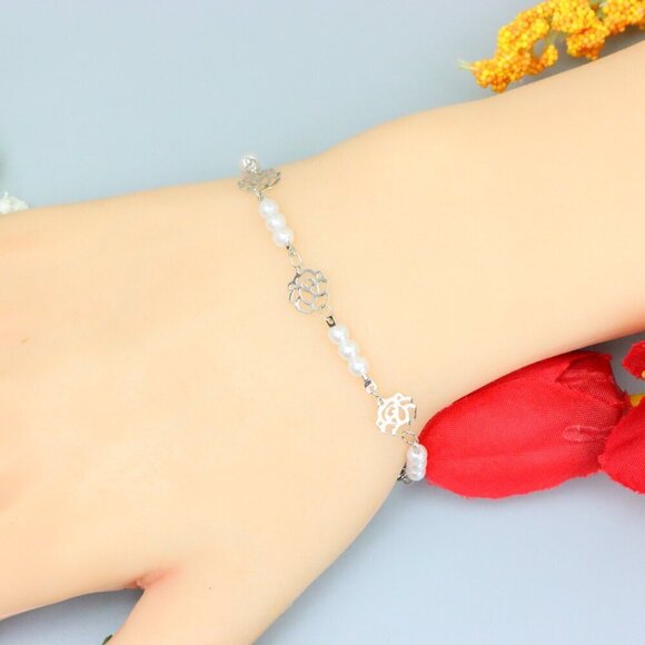 "Elegant & Trendy Bracelet, A Perfect Gift for Women, Thoughtful, EVCH1743 - Picture 10 of 11